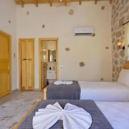 Vilă Canoezue 5 *